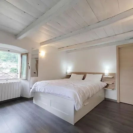 Casa Maghin , Con Vista Prosto di Piuro